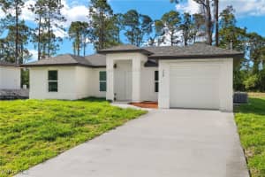 708 Lamar Street, Lehigh Acres, FL 33974 - MLS#225041024