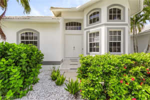 42 Tahiti Road, Marco Island, FL 34145 - MLS#225041028