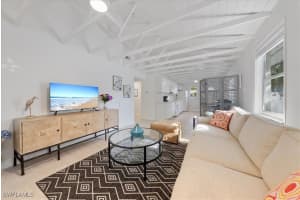 2400 Sunset Avenue, Naples, FL 34112 Sold 06/17/25