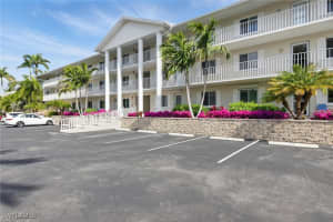 3032 Sandpiper Bay Circle, Naples, FL 34112 Sold 09/18/25