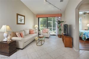 7730 Woodbrook Cir 4202, Naples