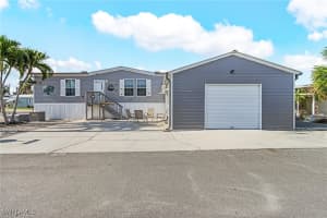 7157 Ladyfish Dr, St James City