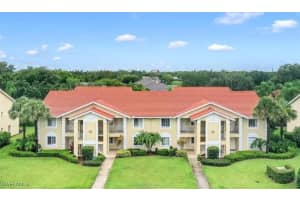 7767 Jewel Ln 203, Naples