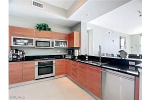 3000 Oasis Grand Boulevard, Fort Myers, FL 33916 - MLS#225041306