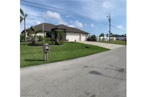 3013 5th Avenue, Cape Coral, FL 33914 Sold 09/19/25