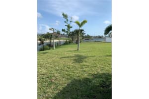 3013 5th Avenue, Cape Coral, FL 33914 Sold 09/19/25