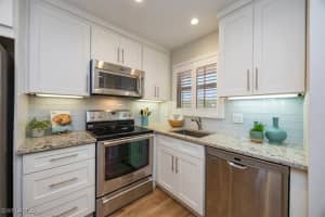 400 Forest Lakes Boulevard, Naples, FL 34105 Sold 05/19/25