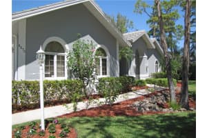 6673 STONEGATE Drive, Naples, FL 34109 Sold 06/09/25