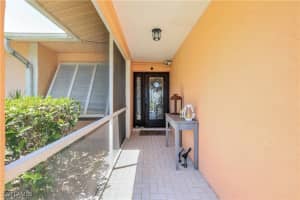 937 54th Lane, Cape Coral, FL 33914 - MLS#225041494