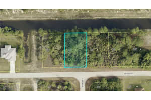 1039 Kellogg Street, Lehigh Acres, FL 33974 - MLS#225041497