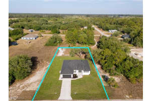 1721 Roosevelt Avenue, Lehigh Acres, FL 33972 Sold 06/13/25