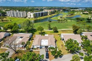 1815 Pine Glade Circle, Fort Myers, FL 33907 - MLS#225041536