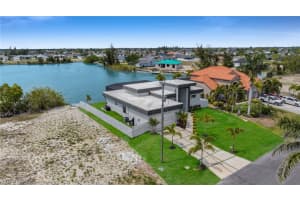 1218 20th Avenue, Cape Coral, FL 33993 - MLS#225041563