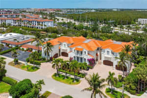 1603 Curlew Ave 1603, Naples