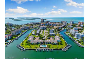 860 Panama Court, Marco Island, FL 34145 Sold 08/29/25
