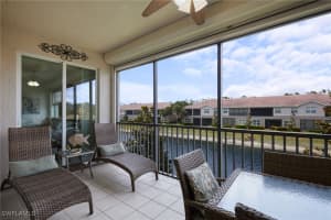 6537 Monterey Pt 202, Naples