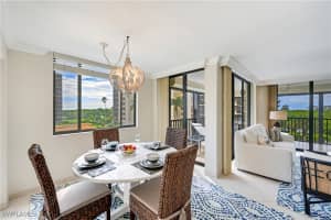 17 Bluebill Avenue, Naples, FL 34108 - MLS#225041682