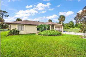 3060 Ne Beechwood Cir, Labelle