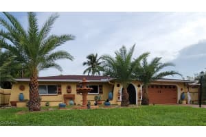 1819 26th Terrace, Cape Coral, FL 33904 - MLS#225041773