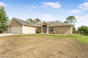 3210 31st Street, Lehigh Acres, FL 33971 - MLS#225041782