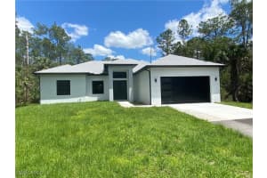 1918 Blue Sage Dr, Naples