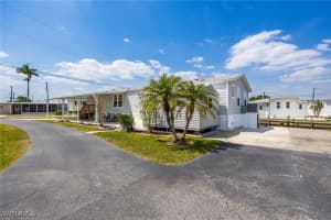 5558 Palm Beach Boulevard, Fort Myers, FL 33905 - MLS#225041853