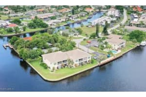 4500 Se 5th Pl 105, Cape Coral