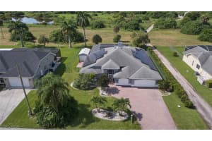 734 Milwaukee Boulevard, Lehigh Acres, FL 33974 - MLS#225041932