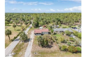 2361 4th Ave Ne, Naples