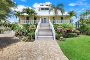 203 San Mateo Drive, Bonita Springs, FL 34134 - MLS#225041978