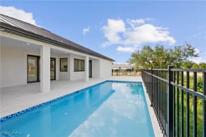 909 11th Court, Cape Coral, FL 33991 - MLS#225042006