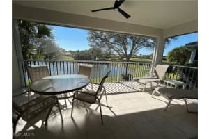 6809 Ascot Dr 202, Naples