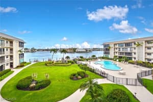 3200 Gulf Shore Boulevard, Naples, FL 34103 - MLS#225042025