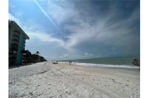3420 Gulf Shore Blvd N 51, Naples