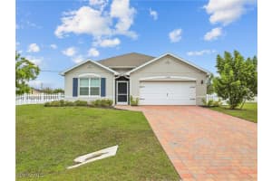 26480 Chaparel Drive, Bonita Springs, FL 34135 Sold 07/10/25