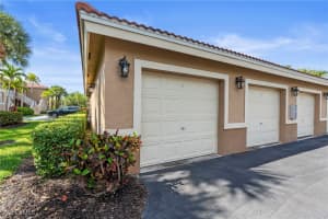 6660 Huntington Lakes Circle, Naples, FL 34119 - MLS#225042153