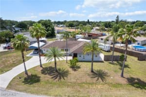 2551 Barcelona Ave, Fort Myers