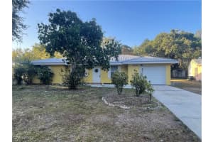 4038 Rainbow Circle, Labelle, FL 33935 Sold 06/05/25