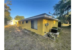 4038 Rainbow Circle, Labelle, FL 33935 Sold 06/05/25
