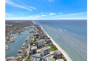 4041 Gulf Shore Blvd N 703, Naples