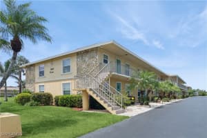 401 Charlemagne Boulevard, Naples, FL 34112 Sold 08/27/25