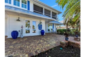 8315 Main St, Bokeelia