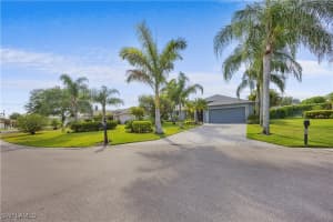 980 Murcott Drive, Naples, FL 34120 Sold 07/03/25