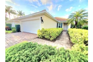 8657 Querce Ct, Naples