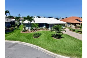 28 Bayview Blvd, Fort Myers Beach