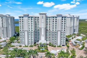 275 Indies Way 706, Naples