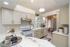 801 99th Ave N, Naples