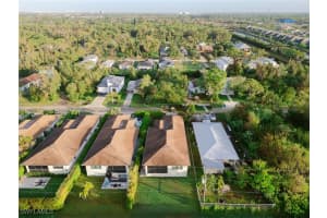 3194 Woodside Avenue, Naples, FL 34112 - MLS#225042625