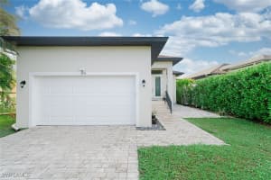 3194 Woodside Avenue, Naples, FL 34112 - MLS#225042625