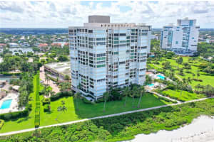 4301 Gulfshore Boulevard, Naples